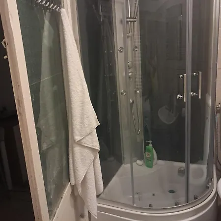 Tobyta Nu Primesc Santieristi Si Petrecareti Hébergement de vacances *