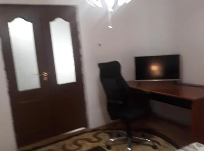 Dom wakacyjny Tobyta Nu Primesc Santieristi Si Petrecareti *